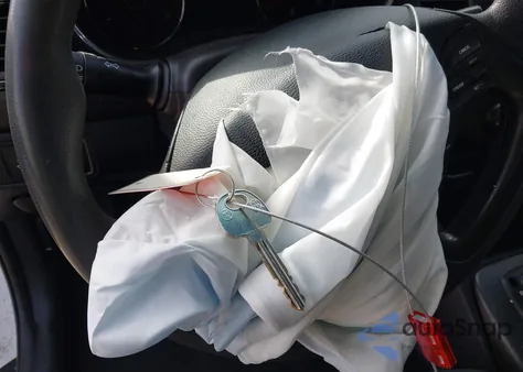 2015 Kia Forte Lx z USA, uszkodzony, nr VIN KNAFX4A65F5310265